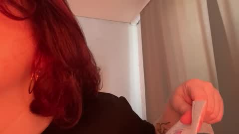 eva_kittenn online show from February 13, 7:59 am