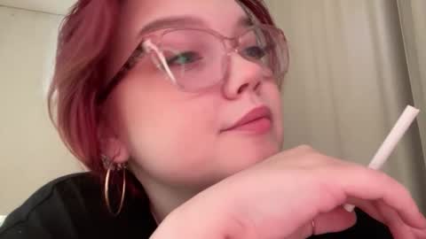 eva_kittenn online show from March 13, 1:07 pm