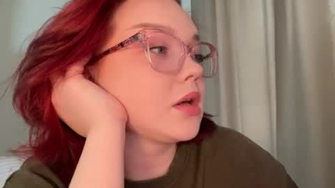 Snapshot of eva_kittenn chatting on June 16, 11:13 am eva_kittenn online show from June 16, 11:13 am