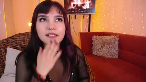 Snapshot of eva_lingus chatting on March 8, 2:21 pm Eva online show from March 8, 2:21 pm