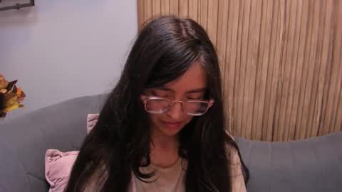 Angelinne online show from January 4, 9:21 am