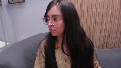 Angelinne online show from January 22, 3:31 am