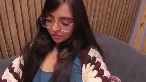 Angelinne online show from January 29, 9:55 am