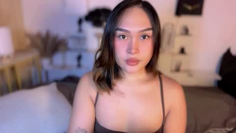 Queen Eva Mazikeen online show from March 30, 9:43 am