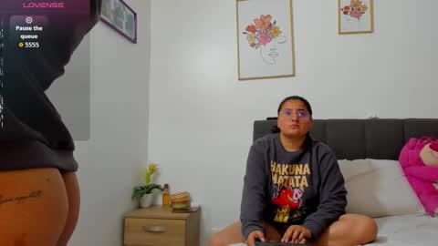 Eva y Mia online show from March 29, 6:52 pm