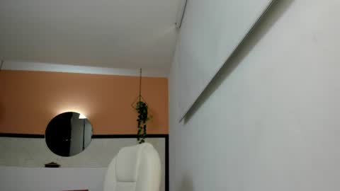 Snapshot of eva_monet chatting on June 26, 6:01 pm eva_monet online show from June 26, 6:01 pm