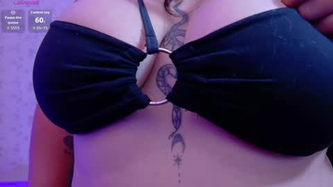 Snapshot of eva_monroe__ chatting on April 13, 1:49 pm Eva monroe online show from April 13, 1:49 pm