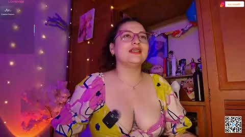Snapshot of eva_rosse69 chatting on May 11, 2:45 pm Eva online show from May 11, 2:45 pm