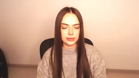 Eva online show from October 13, 9:42 am