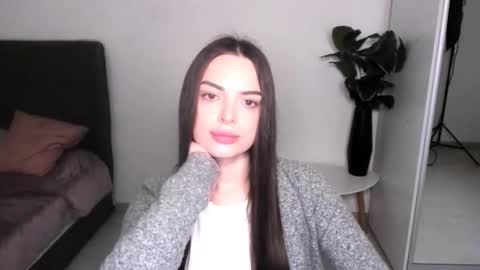 Eva online show from March 31, 10:59 am