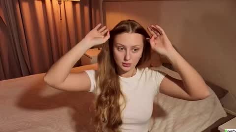 Snapshot of eva_shake chatting on January 10, 8:43 pm Eva online show from January 10, 8:43 pm