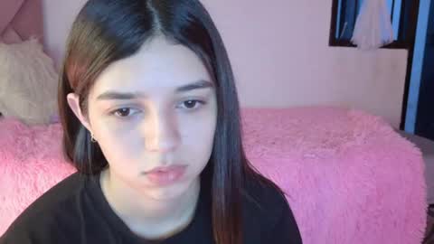 Snapshot of eva_sin18 chatting on May 24, 11:21 pm Eva Sin online show from May 24, 11:21 pm