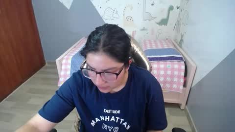 eva_smit_t online show from January 9, 2:58 am