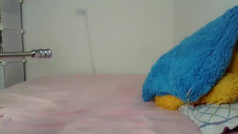 Snapshot of eva_sweet2 chatting on September 14, 5:01 pm Estefania online show from September 14, 5:01 pm