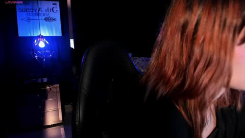 Snapshot of eva_viulet chatting on April 23, 7:09 am MISS EVY online show from April 23, 7:09 am