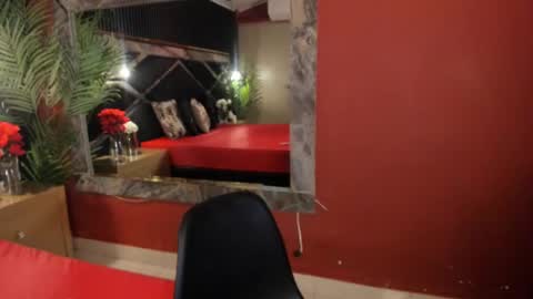 Snapshot of eva_viulet chatting on May 2, 2:33 pm MISS EVY online show from May 2, 2:33 pm