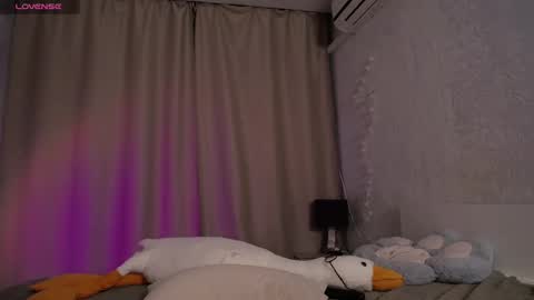 Snapshot of evaa_moonn_ chatting on September 14, 11:20 am Eva online show from September 14, 11:20 am