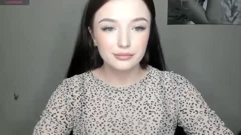 Snapshot of evaamillerr chatting on January 20, 1:11 pm Eva online show from January 20, 1:11 pm