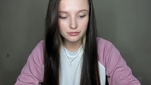 Snapshot of evaamillerr chatting on September 28, 7:08 pm Eva online show from September 28, 7:08 pm