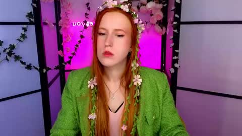 EvaBellea online show from May 31, 1:07 pm