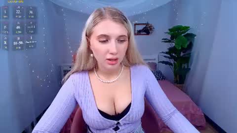 Snapshot of evacadooo chatting on July 28, 3:13 am Eva online show from July 28, 3:13 am