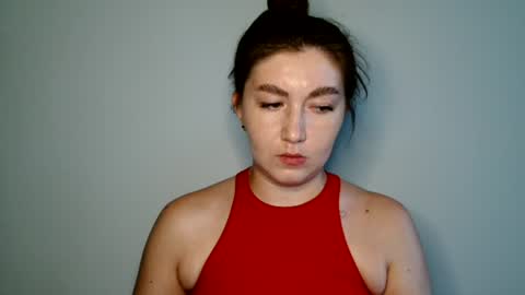 Snapshot of evachaturbatte chatting on July 1, 5:34 pm Evachaturbatte online show from July 1, 5:34 pm