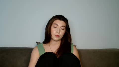 Snapshot of evachaturbatte chatting on July 14, 4:02 pm Evachaturbatte online show from July 14, 4:02 pm