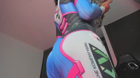 evaevanscute online show from February 25, 2:22 pm