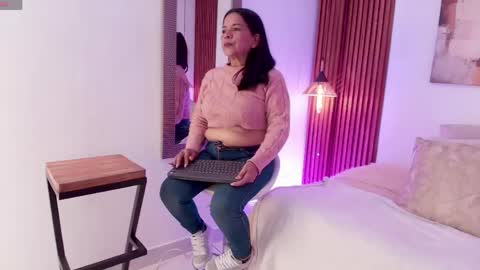 Snapshot of evagoddess_ chatting on May 22, 8:25 pm EVA GODDESS online show from May 22, 8:25 pm