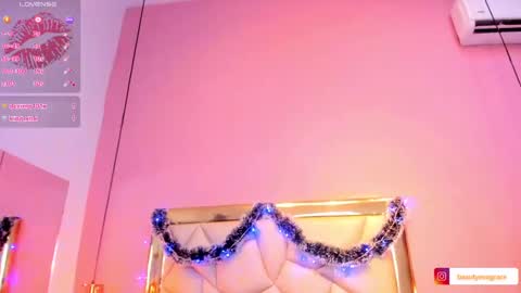 Eva Grace  online show from December 17, 2:01 am