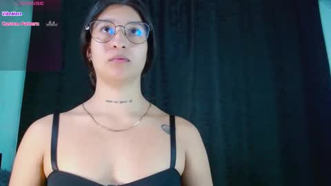 Evah Lee online show from October 20, 4:35 am