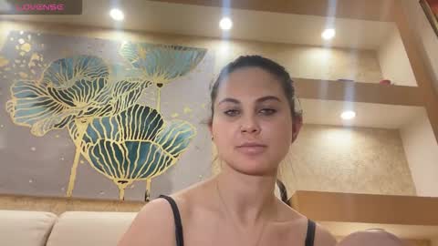 EvaHazard online show from November 27, 3:25 pm