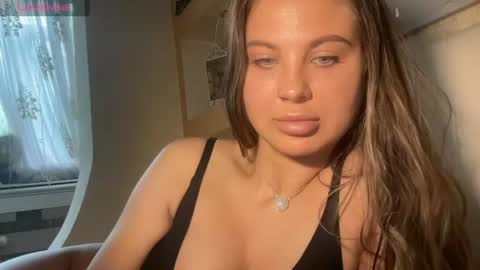 Snapshot of evahazardd chatting on June 14, 2:19 pm EvaHazard online show from June 14, 2:19 pm