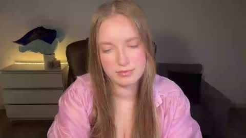Snapshot of evajuly chatting on July 12, 7:16 pm Eva online show from July 12, 7:16 pm