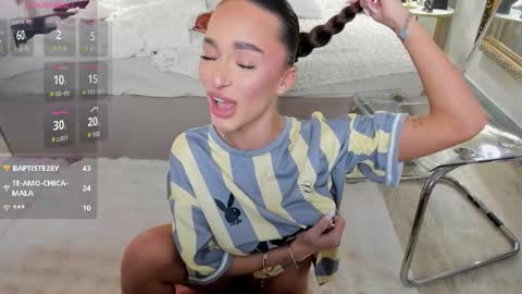 Eva K online show from March 15, 4:51 am