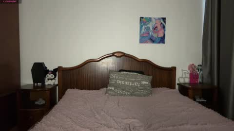 evakettystar online show from April 7, 5:19 am