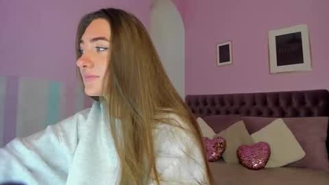 Eva online show from November 10, 4:00 am