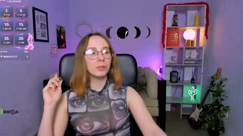 evalora online show from March 11, 1:17 pm