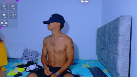 Snapshot of evaluna_02 chatting on July 14, 12:44 pm evaluna_02 online show from July 14, 12:44 pm