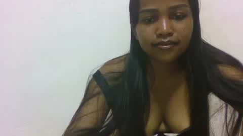 Snapshot of evamalala chatting on March 25, 12:44 pm evamalala online show from March 25, 12:44 pm