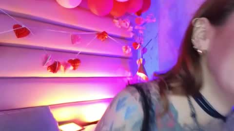 Evangelyne online show from February 21, 3:57 pm