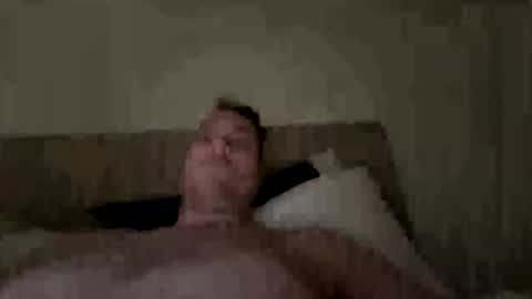 Snapshot of evans008 chatting on April 12, 2:05 am EvanS online show from April 12, 2:05 am