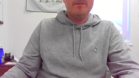 Snapshot of evans008 chatting on April 28, 5:29 pm EvanS online show from April 28, 5:29 pm