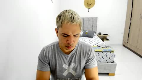 Evan online show from May 28, 8:44 am