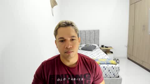 Snapshot of evans_king chatting on June 5, 8:42 am Evan online show from June 5, 8:42 am
