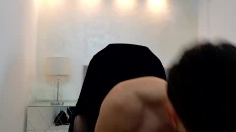 E V A N S online show from March 19, 12:14 am