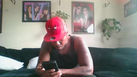 evanschris2048 online show from November 26, 7:48 pm