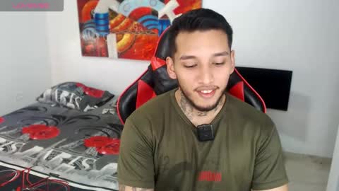   online show from March 1, 9:39 pm