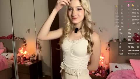 Eva online show from December 17, 8:31 am