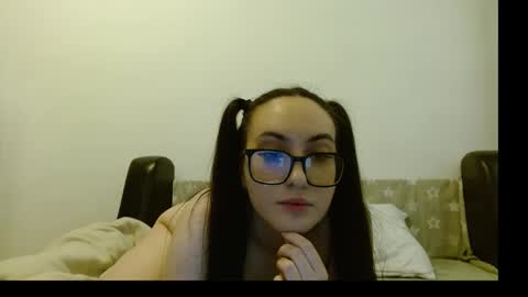 EvaRyde online show from November 24, 6:24 am